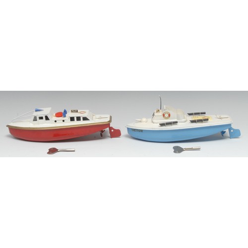 2086 - A Sutcliffe Model tinplate and clockwork No.112 torpedo boat ‘Victor’, pale blue hull with white dec... 