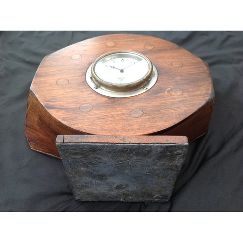 70 - A WW1 British Trench Art Clock comprising of an wooden WW1 aircraft propeller boss with eight stud h... 