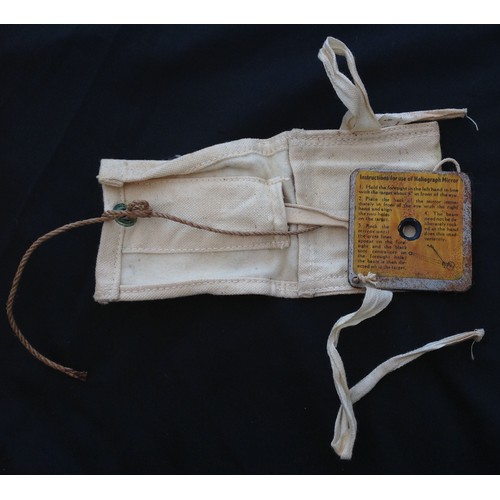 317 - WW2 British RAF 1941 Pattern Emergency Heliograph signalling mirror in original canvas pouch with si... 