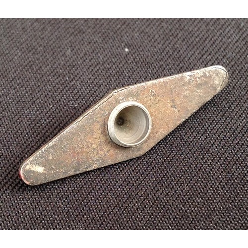 351 - WW2 British RAF / Army / SOE Escape and Evasion Swinger Type Compass. 27mm x 9mm in size. Very small... 