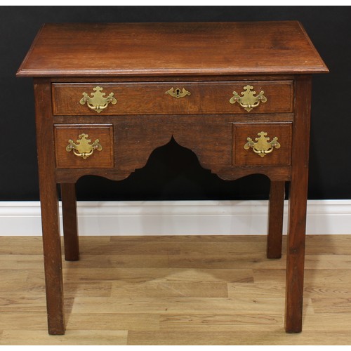 1511 - Frank Pratt of Derby - a George III style oak lowboy, moulded rectangular top above one long and two... 