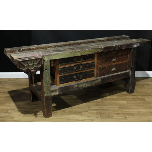 1522 - The workshop of Frank Pratt of Derby - a workshop bench, the front with a Parkinsons Perfect Vise, t... 