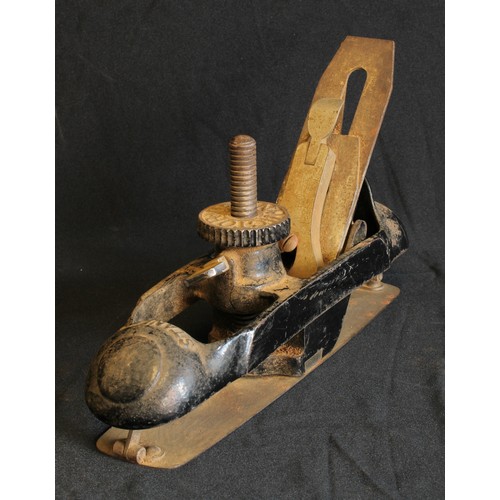 1542 - A Stanley Victor No. 20 compass plane.

Provenance: Estate of Thomas Jones, apprentice and partner o... 