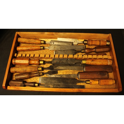 1547 - Cabinet maker's chisels, gouges, bevel edge, register  and fishtail including Isaac Greaves mortice ... 