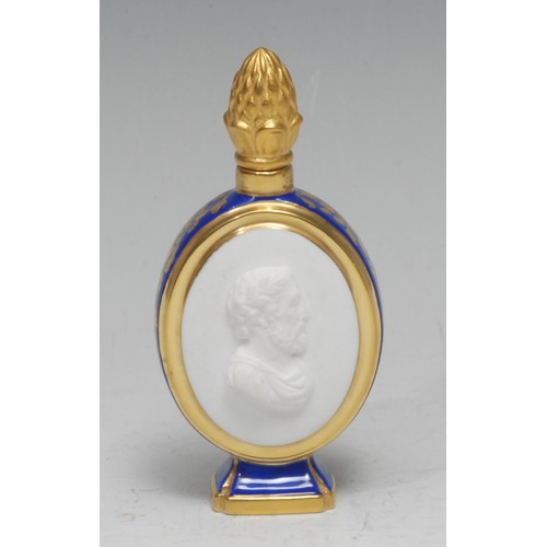 849 - A Lynton oval scent bottle, applied with bisque cameo portrait profiles within gilt borders, the gro... 