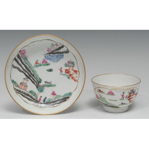 178 - A Chamberlains Worcester Stag Hunt pattern tea bowl and saucer, the saucer 13.5cm diam, c. 1790