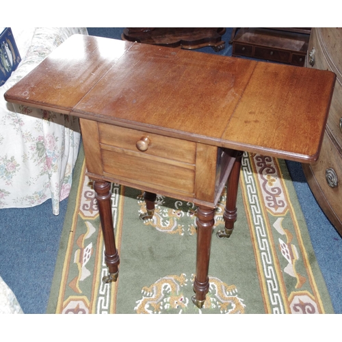 124 - Gillow & Co - an early Victorian mahogany bedroom table, rounded rectangular top with fall leaves, a... 