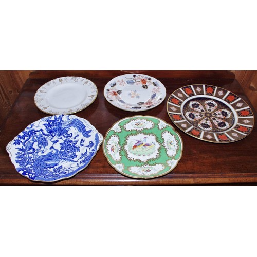 255 - A Royal Crown Derby 1128 circular plate, 27cm diam, printed mark;  another, Blue Aves;  Beaumont, Vi... 