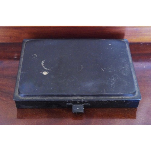 261 - A Reeves & Sons Ltd No 62 Students watercolour box

**Please note all lots must be collected from Su... 