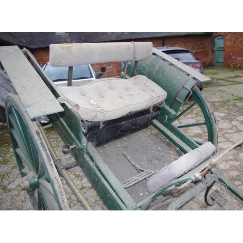 301 - A Pony  two wheel Gig, spoke wheels, previously used with Fell pony, good conditon

**Please note al... 