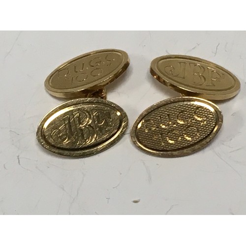 229 - A pair of 9ct gold oval panel cufflinks, engraved ends, Henry Griffiths & Sons, Birmingham 1971, 14.... 