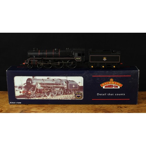 5098 - Bachmann Branch-Line OO Gauge 32-503 Standard Class 5MT 2-6-0 locomotive and six wheel tender, BR bl... 