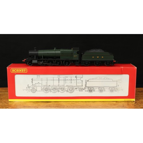 5139 - Hornby OO Gauge R2464 GWR Class 2800 locomotive and six wheel tender, GWR green livery, No.2847, box... 