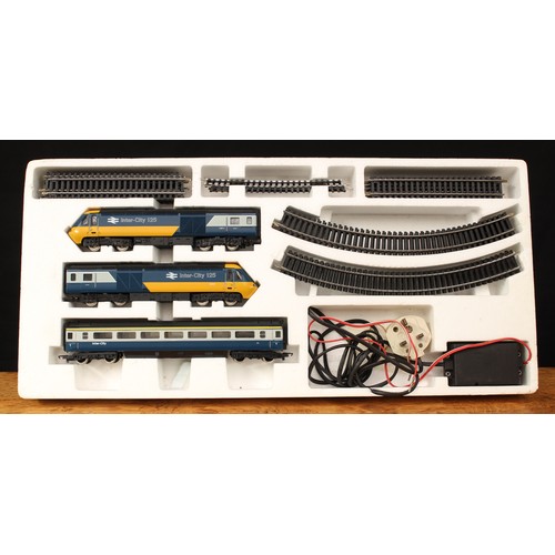 5159 - Hornby OO Gauge R546 Inter City 125 train set, comprising HST power car, HST dummy power car, BR Mk.... 