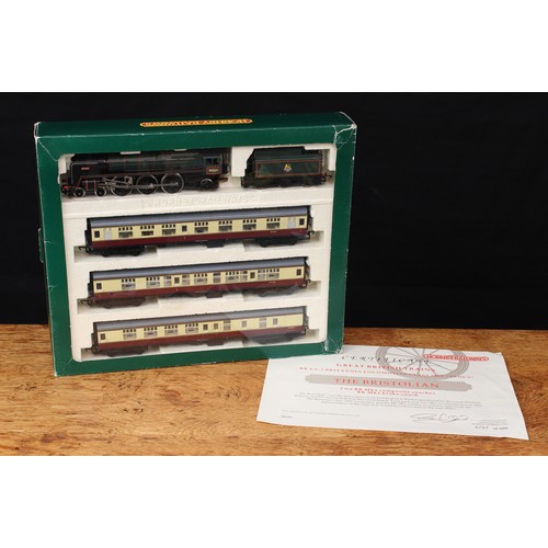 5161 - Hornby Railways OO Gauge R2031 Great British Trains set (The Bristolian), comprising BR Britannia 