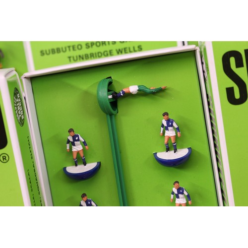 5201 - Subbuteo 'Top Spin' table soccer OO scale football teams, Southern, Northern and Scottish clubs, com... 