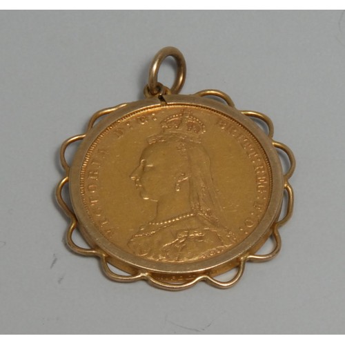 3946 - Coin, GB, Queen Victoria, 1889, gold sovereign, later mounted in 9ct gold as a pendant, 9.5g, [1]