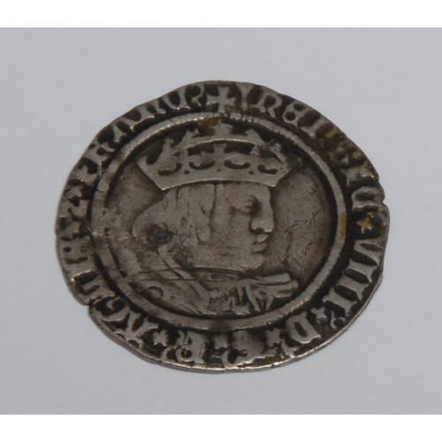 3945 - Coin, GB, Henry VIII type groat

Note this is plated and not a silver Groat of period