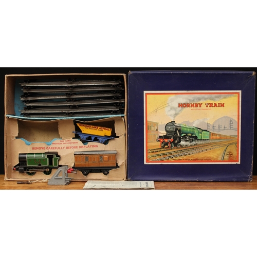 5178A - Hornby O Gauge tinplate and clockwork No.101 Tank Passenger train set, comprising 0-4-0 tank locomot... 