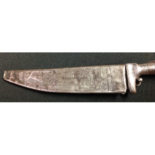 33 - German Hunting Knife, pre WW1, typical of the style which later got carried in the trenches as a pri... 