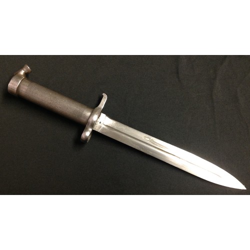 39 - Swiss M1896 pattern bayonet with 206mm long fullered single edged blade. Numbered to ricasso 442. Ma... 