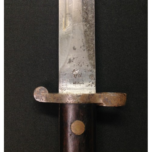 44 - Boer War Lee-Metford bayonet with double edged blade 30cm in length, well marked with makers name 