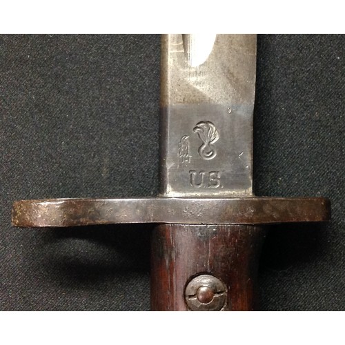 56 - WW1 US P17 Bayonet with single edged fullered blade 430mm in length with makers mark for Winchester ... 