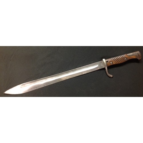 69 - WW1 Imperial German 1898/05 Butcher Bayonet with fullered single edge blade 367mm in length. Maker m... 