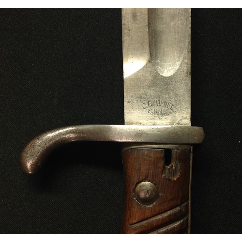 69 - WW1 Imperial German 1898/05 Butcher Bayonet with fullered single edge blade 367mm in length. Maker m... 