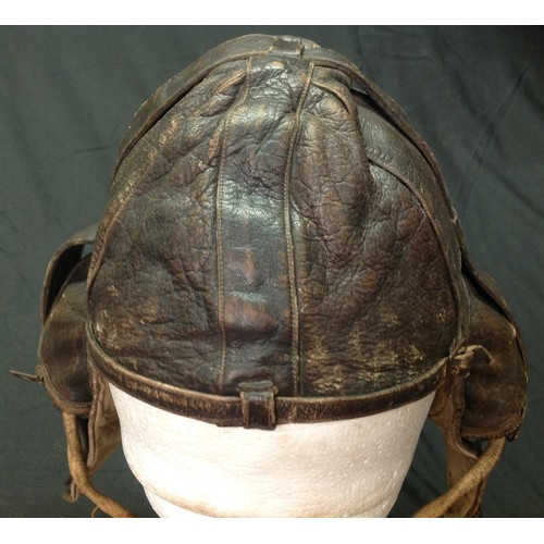 119 - WW2 RAAF Australian Pattern Leather Flying Helmet. Similar to the RAF B type. Makers label 