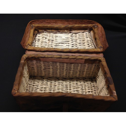 138 - WW2 British Army Rare RAMC Medical Companion wicker basket. WD Broad Arrow marked the the leather si... 