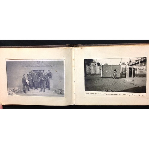 154 - WW2 Third Reich pocket photo album of a member of Armee Sanitas Kompanie 501. Contains 25 un-publish... 