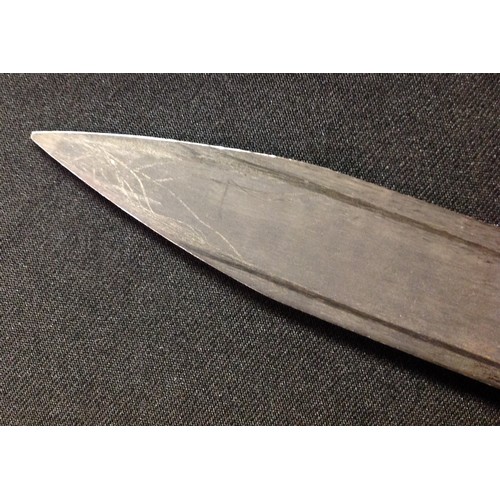 185 - South African R1 C type FAL Bayonet. 170mm long blade. Working release catch. Overall length 290mm. ... 