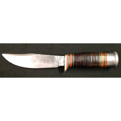 196 - Survival / Hunting / Scouting Knife with 99mm long Bowie style blade with etched retailers name to o... 