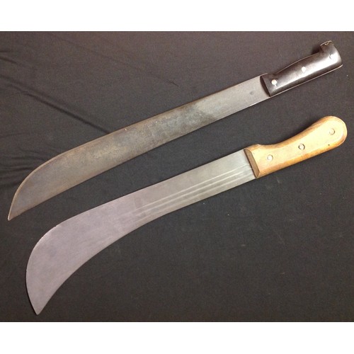 210 - A pair of British Martindale Machetes: one with black composition grip with 460mm long blade, overal... 