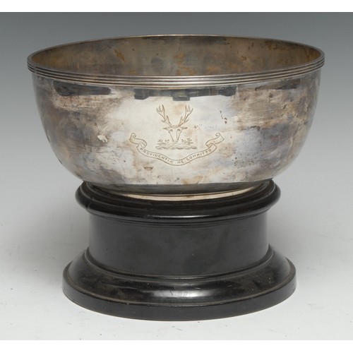 177 - A Victorian silver circular bowl, of George III design, reeded rim, 17cm diam, Aitken Brothers, Shef... 