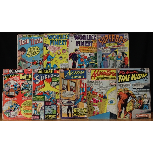 2089 - Comics - Superman DC National Comics, Teen Titans No.2; Superboy, comprising No.121 and No.123; Dete... 
