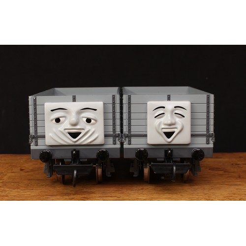 2172 - Bachmann G Gauge Thomas and Friends rolling stock, comprising No.98001 Troublesome truck #1 and No.9... 