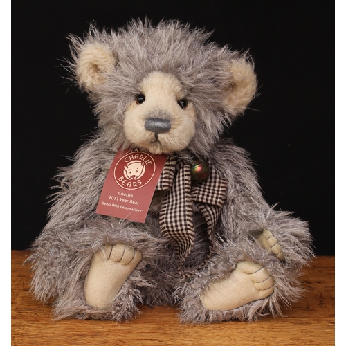 2210 - Charlie Bears CB114757 Hug Number 3 2011 Year 'Plumo' teddy bear, 37cm high with swing tags