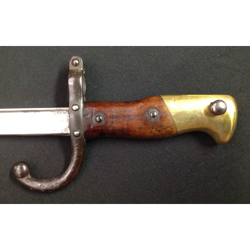 61 - French 1874 pattern Graz Bayonet with 520mm single edge blade. Arsenal maker marked St. Etienne and ... 