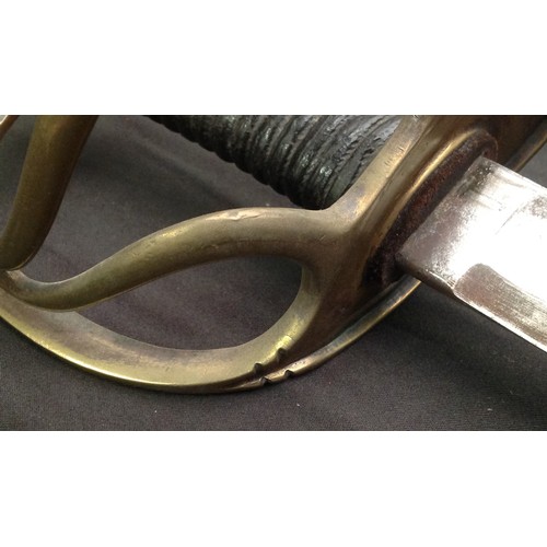 69 - US Civil War 1864 Pattern Cavalry Sabre with curved fullered single edged blade 840mm in length. No ... 