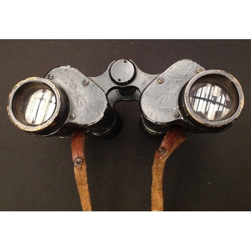 95 - WW1 British X8 Binoculars. French made example by 