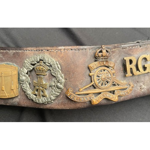 101 - WW1 British Army Private Purchase Leather Money Belt fitted with 10 cap/trade/rank badges. Additiona... 