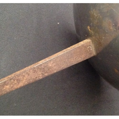 162 - 1950's / 1960's Fencing Foil with 885mm long blade. Blade has French makers name 