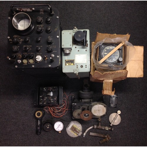 170 - RAF Aircraft interest: RAF Vulcan Bomber Monitor 4436 Oscilloscope: Receiver type R1456: 1950's Hawk... 