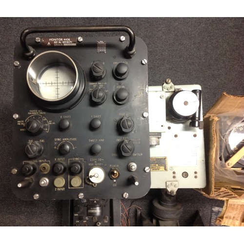 170 - RAF Aircraft interest: RAF Vulcan Bomber Monitor 4436 Oscilloscope: Receiver type R1456: 1950's Hawk... 