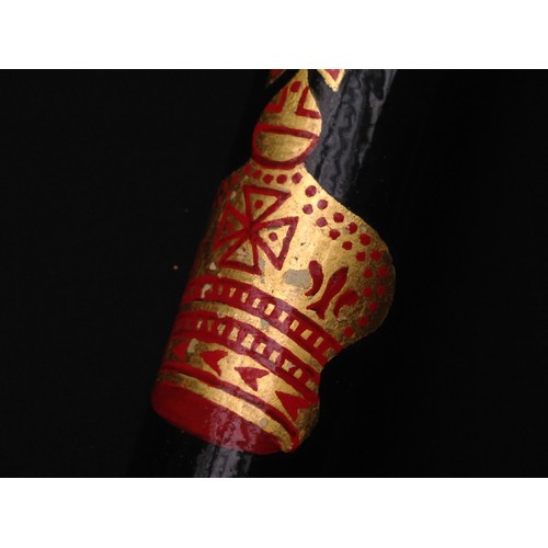 207 - Police Truncheon 333mm in length. The paintwork is modern. Black overall with gilt / red VR over Cro... 