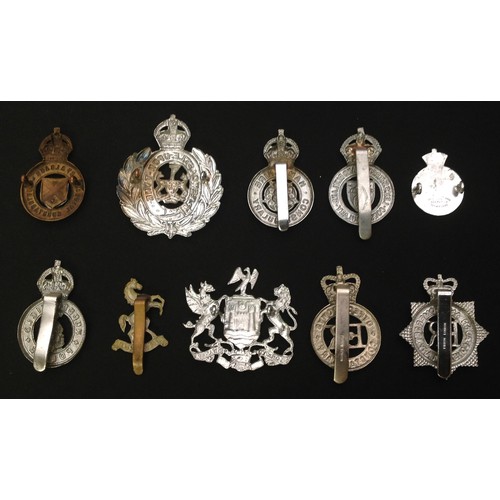 301 - A collection of Kings Crown & Queens Crown Police cap badges to include: Kings Crown St Albans Speci... 