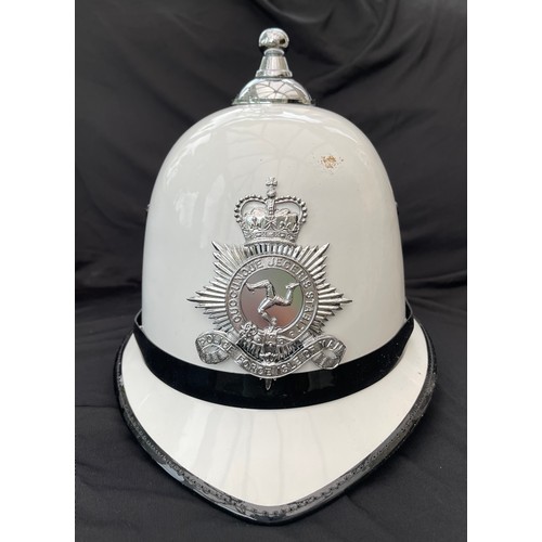 325 - Isle of Man Police Force White Helmet. Complete with Queens Crown Cap Badge, liner and chinstrap. Si... 