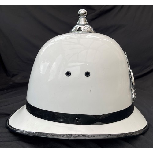 325 - Isle of Man Police Force White Helmet. Complete with Queens Crown Cap Badge, liner and chinstrap. Si... 